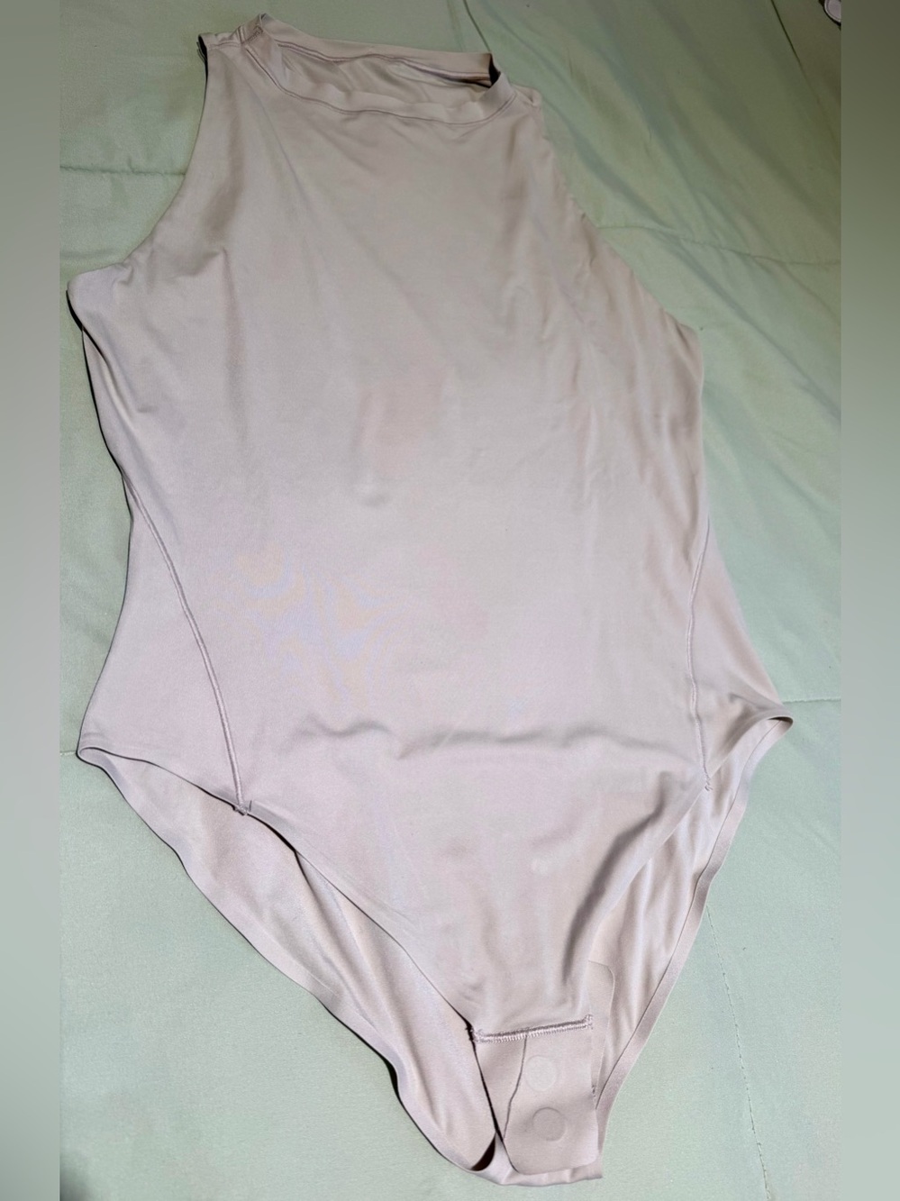 lululemon athletica Sleeveless Bodysuit - Light Blush Pink